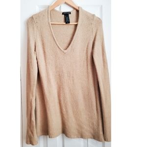 Kenneth Cole Vneck tan sweater size S